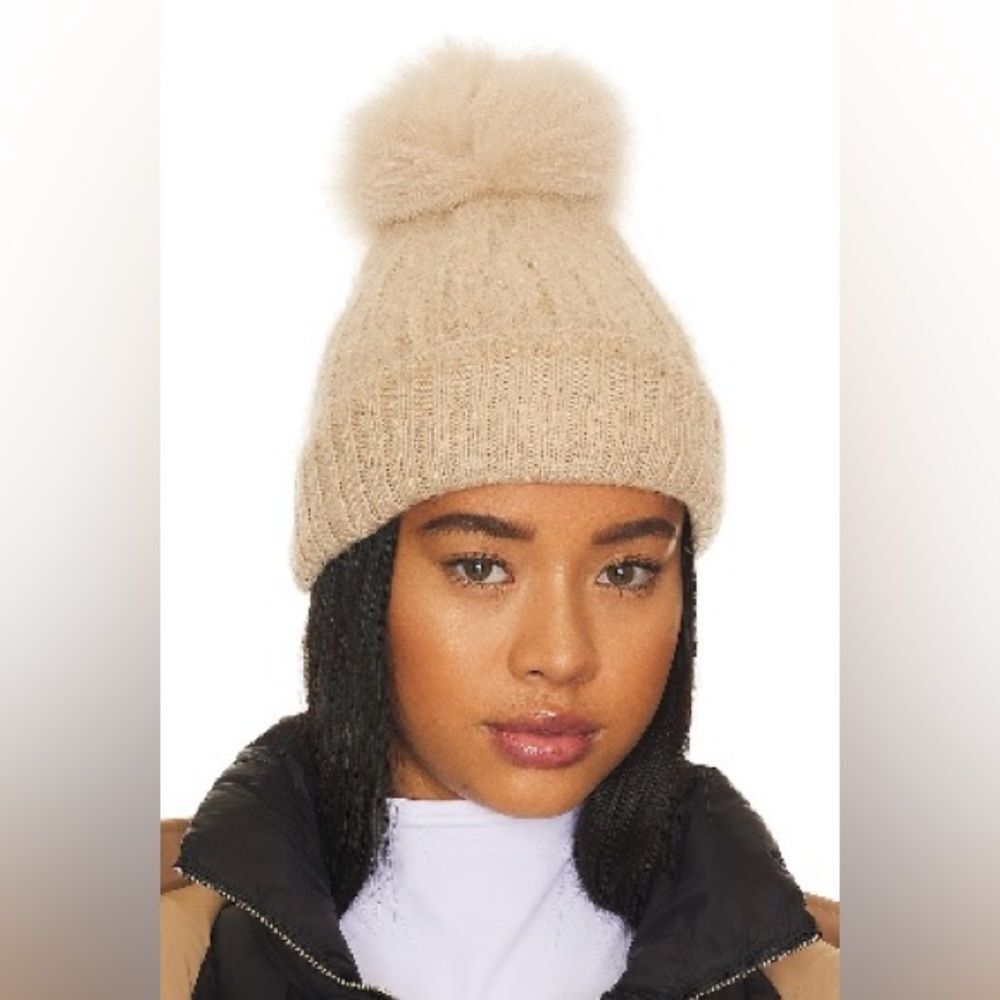NWT Adrienne Landau Pom Pom Beanie